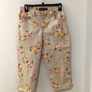 Gloria Vanderbilt Jeans Capri Size 6P